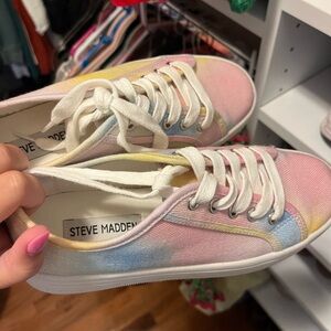 Steve Madden Women’s sneakers size 6.5